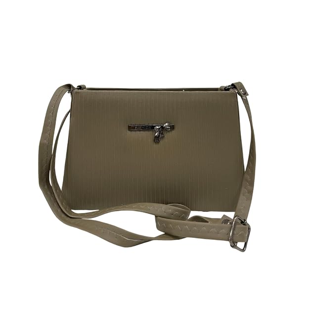 Elegant Structured Crossbody Bag